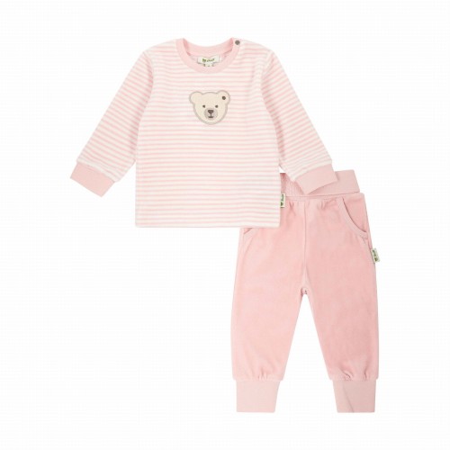 c9b949d02ec167081dd0856a2b386827